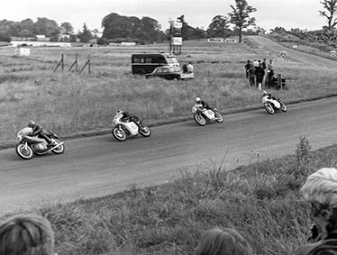 Oulton Park 1964