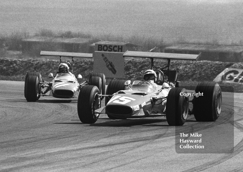 Clay Regazzoni, Ferrari Dino 166, and Derek Bell, Ferrari Dino 166, Thruxton, Easter Monday 1969.
