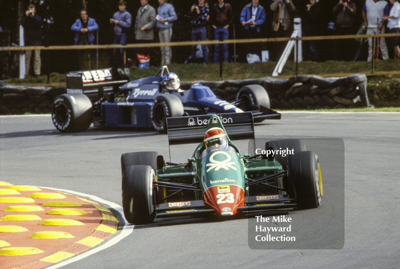 Eddie Cheever, Alfa Romeo 184T, at Druids Bend, Brands Hatch, 1985 European Grand Prix.
