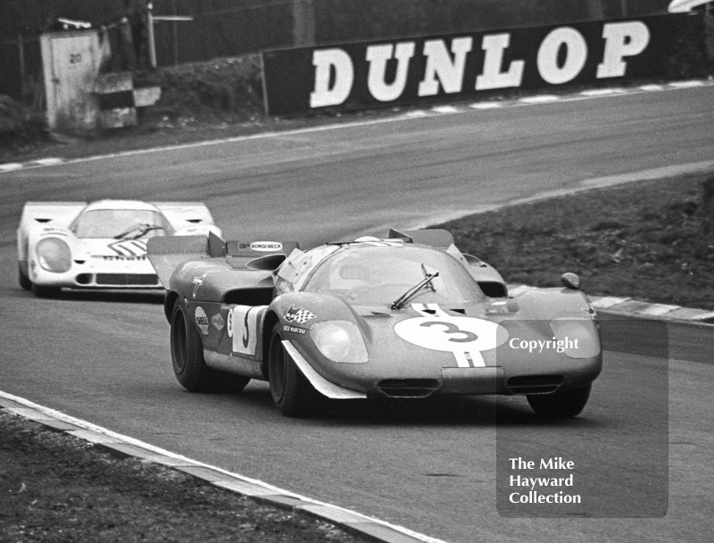 Mike Parkes/Herbert Muller Ferrari 512S and Vic Elford/Denny Hulme Porsche 917, BOAC 1000kms, Brands Hatch, 1970.
