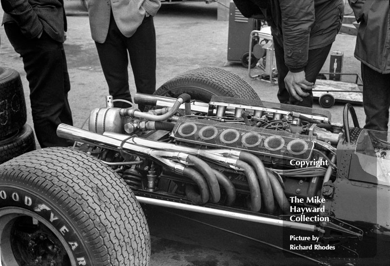 Works BRM, Brands Hatch, 1968 Race of Champions.<br />
<br />
<em>Picture by Richard Rhodes</em>
