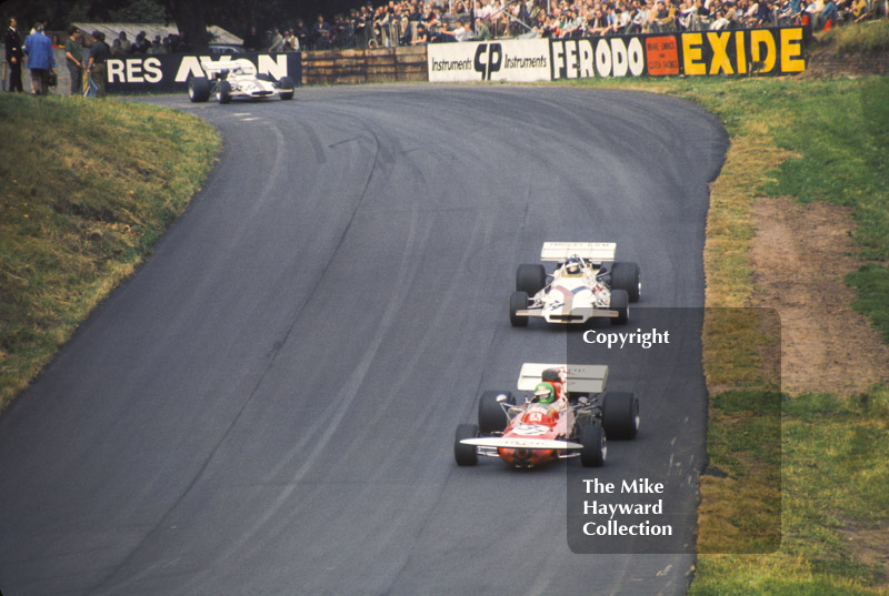 Henri Pescarolo, March 711, leads Jack Oliver and Howden Ganley in Yardley BRM P153's at the 1971 Gold Cup, Oulton Park.
