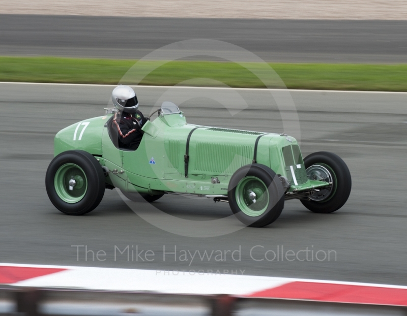 1934 ERA R3A of Mark Gillies at Woodcote during the HGPCA event for front engine GP cars at 2010 Silverstone Classic
