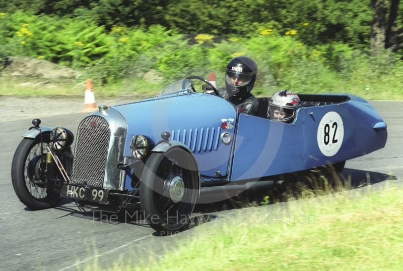 Sue Darbyshire and George Darwyn, Morgan F4, Hagley and District Light Car Club meeting, Loton Park Hill Climb, July 2000.