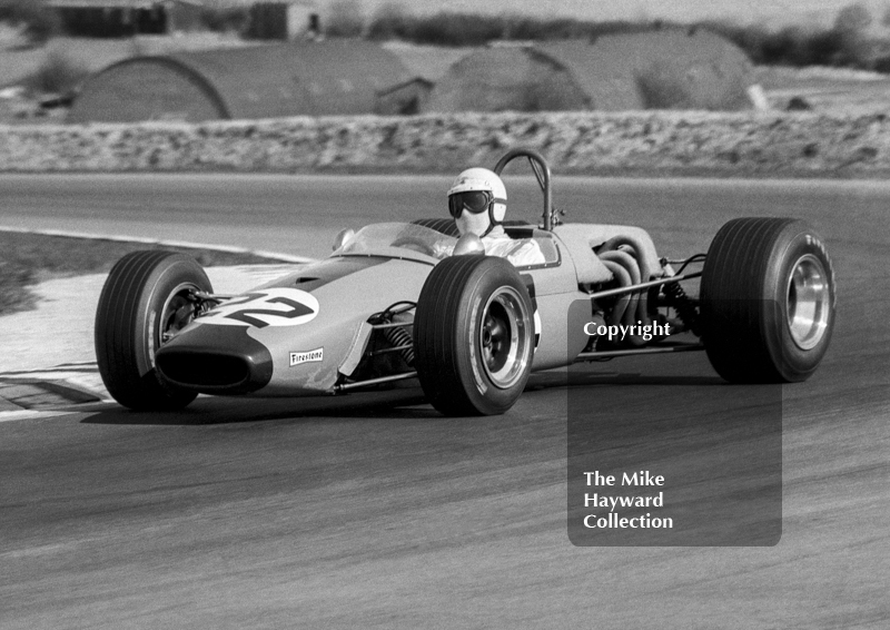 Malcolm Guthrie, Frank Williams Racing Brabham BT23C, Thruxton, Easter Monday 1969.
