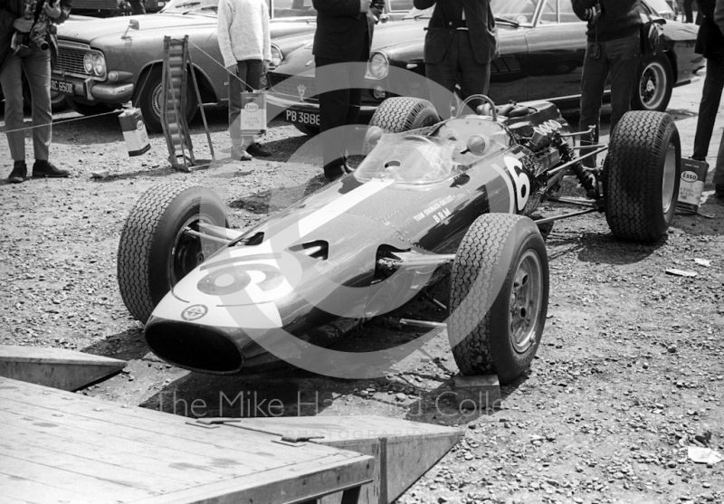 Vic Wilson's&nbsp;Team Chamaco Collect BRM P261 in the paddock, Silverstone International Trophy meeting, 1966.
