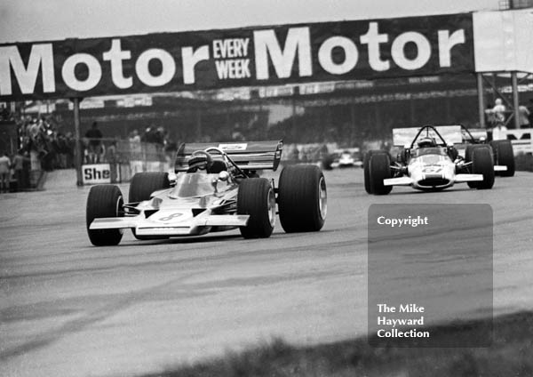 Jochen Rindt, Gold Leaf Team Lotus Ford 72, finished fifth in heat one but retired from heat two with ignition problems, and Peter Gethin, Mclaren M10B,&nbsp;Silverstone International Trophy 1970.
