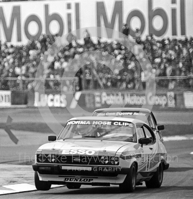 Jonathan Buncombe, Equipe Esso Ford Capri, British Touring Car Championship round, 1981 British Grand Prix, Silverstone.
