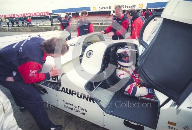 Joest Porsche 962 C, Shell BDRC Empire Trophy, Round 3 of the World Sports Prototype Championship, Silverstone, 1990.
