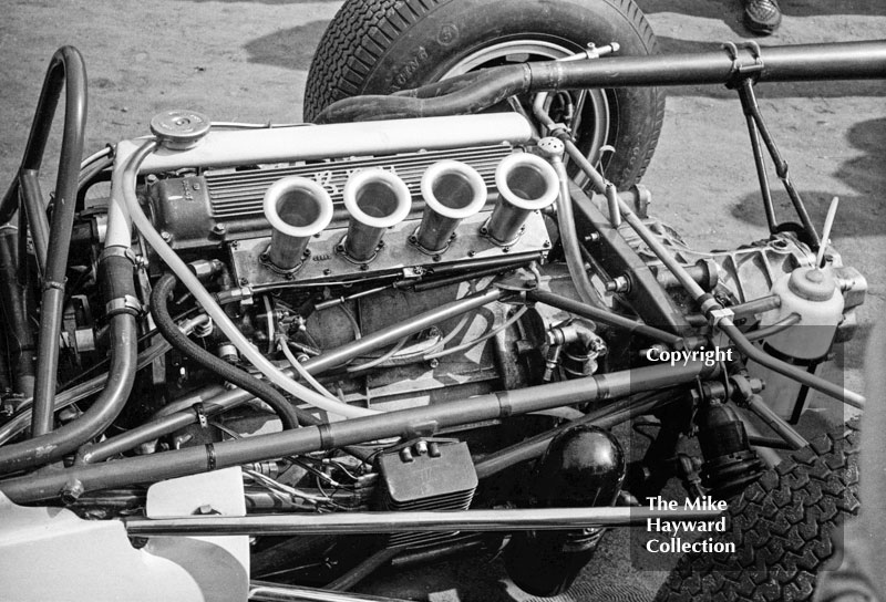 BRM F2 engine, Oulton Park, Spring International 1965.
