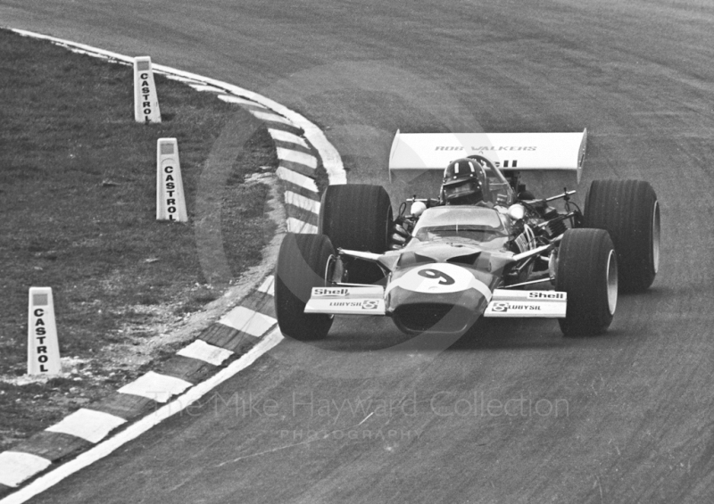 Graham Hill, Brooke Bond Oxo/Rob Walker Lotus 49C at Paddock Bend, Formula One Race of Champions, Brands Hatch, 1970
