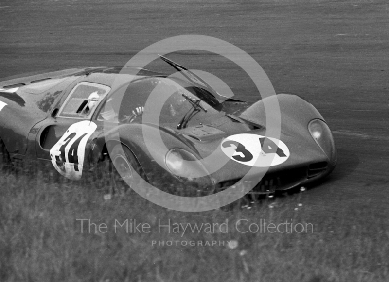 David Piper, Ferrari 412P, Oulton Park, Tourist Trophy 1968.
