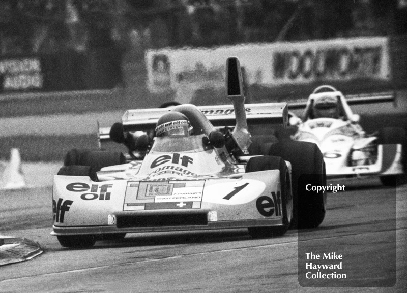 Gerard Larrousse, Equipe Elf Switzerland&nbsp;Jabouille&nbsp;2J BMW M12, BRDC European Formula 2 race, Silverstone 1975.
