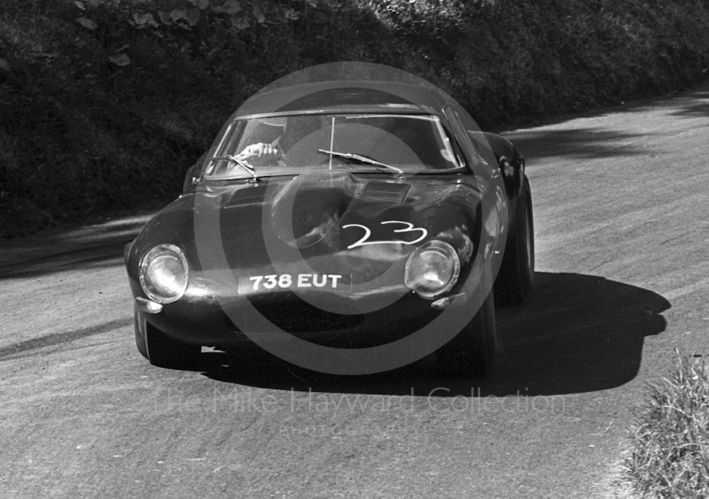 Mike Wright, lightweight Jaguar E type reg no 738 EUT, British Hill Climb Championship, Shelsley Walsh, June 1968.