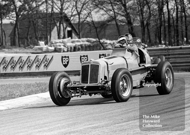 Patrick Lindsay, ERA R5B, VSCC Donington May 1979
