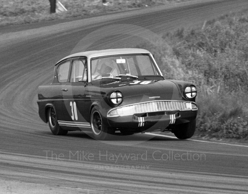 John Fitzpatrick, Broadspeed Ford Anglia, winning the up to 1000cc class, Oulton Park Gold Cup meeting, 1967.
