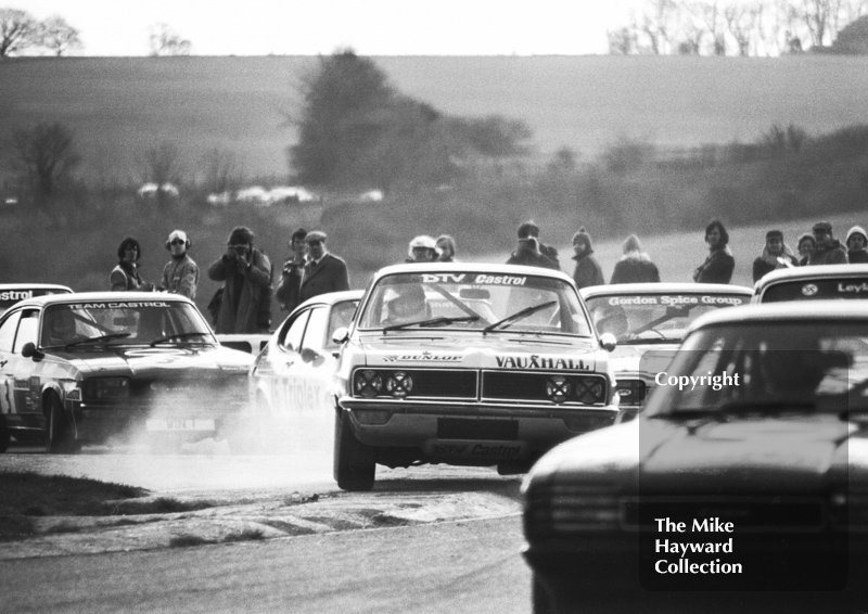 Gerry Marshall, Dealer Team Vauxhall/Castrol Vauxhall Magnum, bounces over the kerb at the Tricentrol British Touring Car Championship, F2 International meeting, Thruxton, 1977.