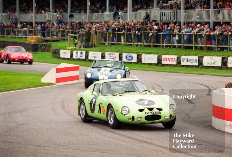 Stirling Moss/Tony Dron, Ferrari 250 GTO, at the chicane, Goodwood Revival, 1999.
