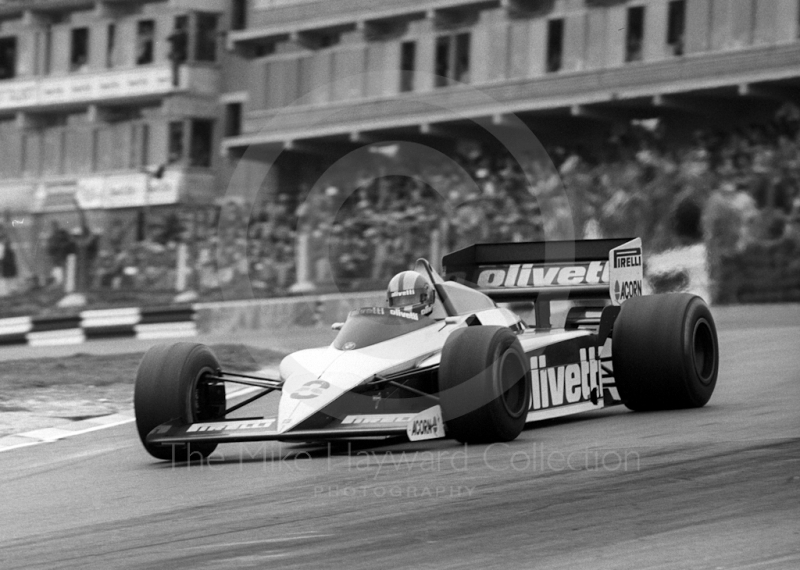 Marc Surer, Brabham BT54, at Paddock Bend, Brands Hatch, 1985 European Grand Prix.
