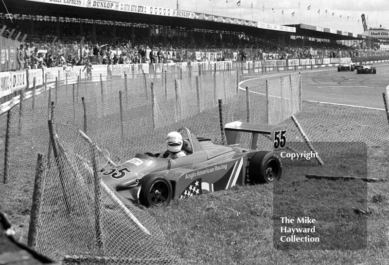 Ray Stover, Anglo American Racing Ralt RT3, crashes into the catch fencing, Formula 3 race, Silverstone, British Grand Prix 1985.
