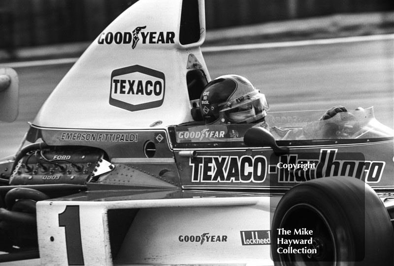 Emerson Fittipaldi, McLaren M23, Brands Hatch, Race of Champions 1975.
