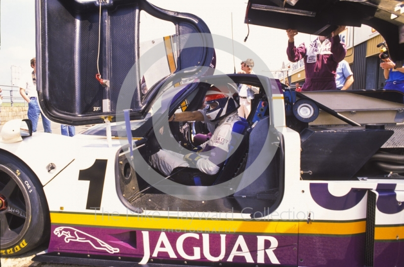 Eddie Cheever in the pits, Silverstone 1000km FIA World Sports-Prototype Championship (round 4).
