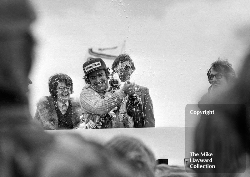 Brian Henton&nbsp;celebrating winning the Jochen Rindt Memorial Trophy at the F2 International Meeting, Thruxton.
