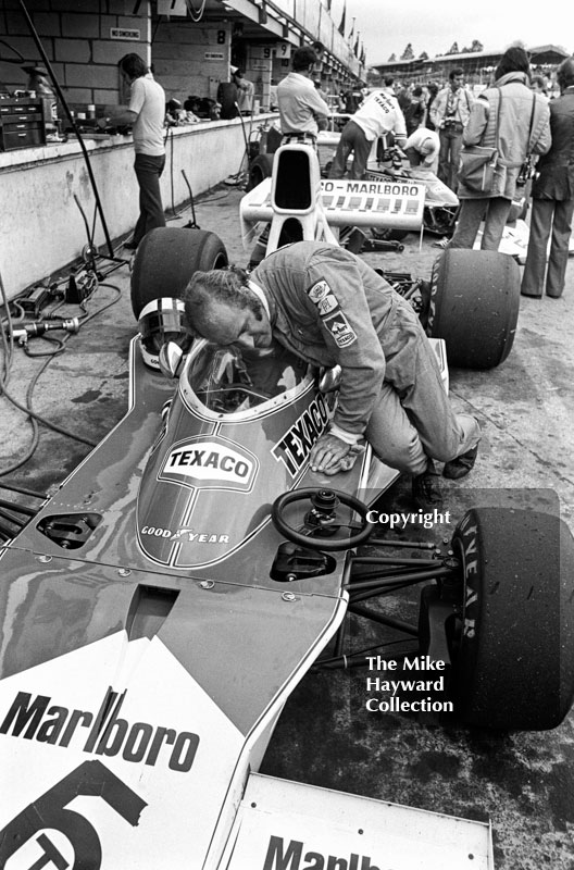 Denny Hulme, McLaren M23 Cosworth V8, Brands Hatch, British Grand Prix 1974.
