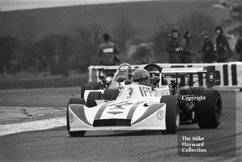 Bob Arnott, March 743, 1975 BARC Super Visco F3 Championship, Thruxton.
