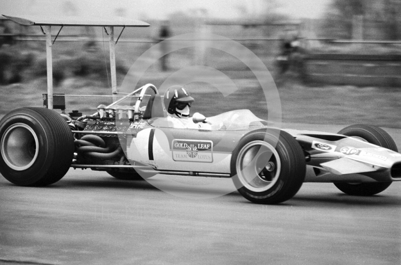 Graham Hill, Gold Leaf Team Lotus Ford 49B, finished in 7th place, Silverstone, International Trophy 1969.