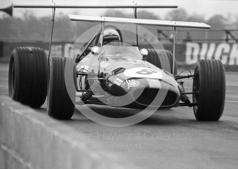 Jack Brabham, Brabham BT26 A/2, at Copse Corner, Silverstone, International Trophy 1969.
