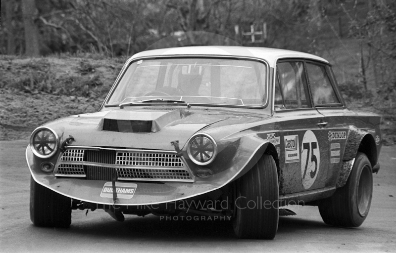 Bob Byrne, Ford Cortina V8, 43rd National Open meeting, Prescott Hill Climb, 1972.