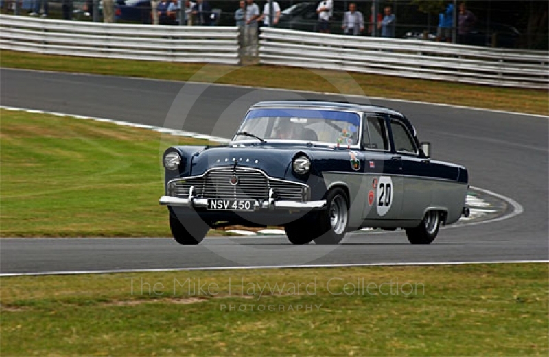 Adam Gittings, Ford Zodiac, HSCC Historic racing Saloons, Oulton Park Gold Cup, 2003