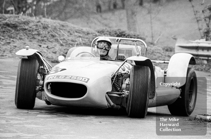 Phil Scragg, Lola T70, 37th National Open meeting, Prescott Hill Climb, 1969.
