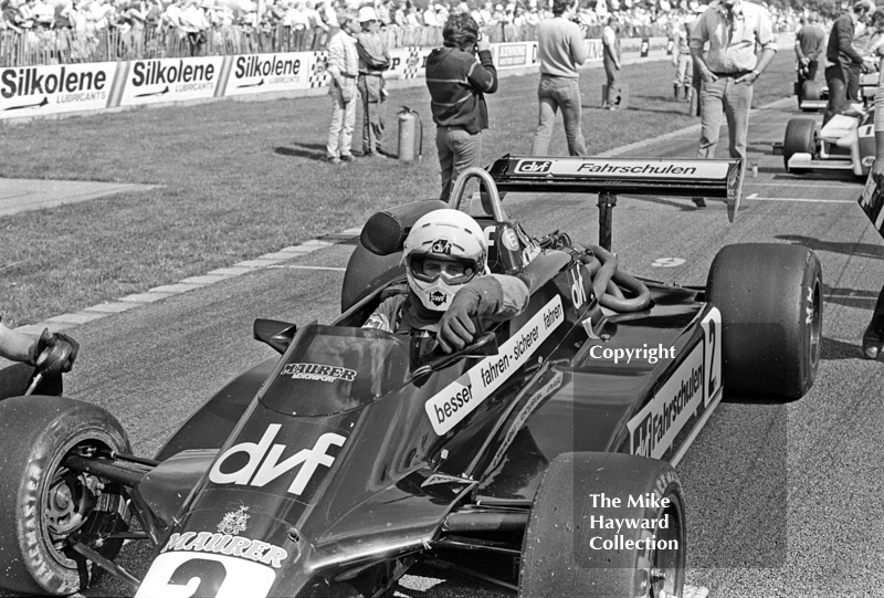 Manfred Winkelhock, Maurer Motorsport MM81 BMW, John Howitt F2 Trophy, Donington, 1981
