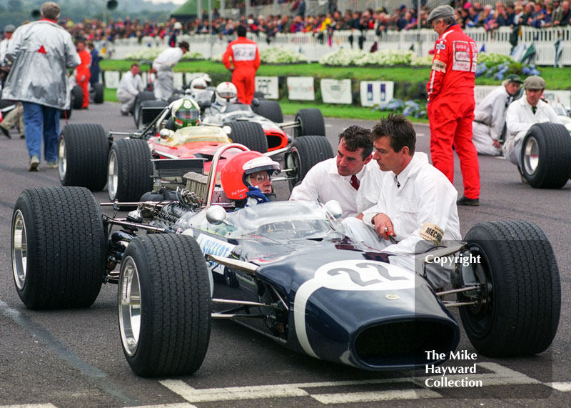 Geoff Farmer, Rob Walker Lotus 49B, Richmond and Gordon Trophies, Goodwood Revival, 1999
