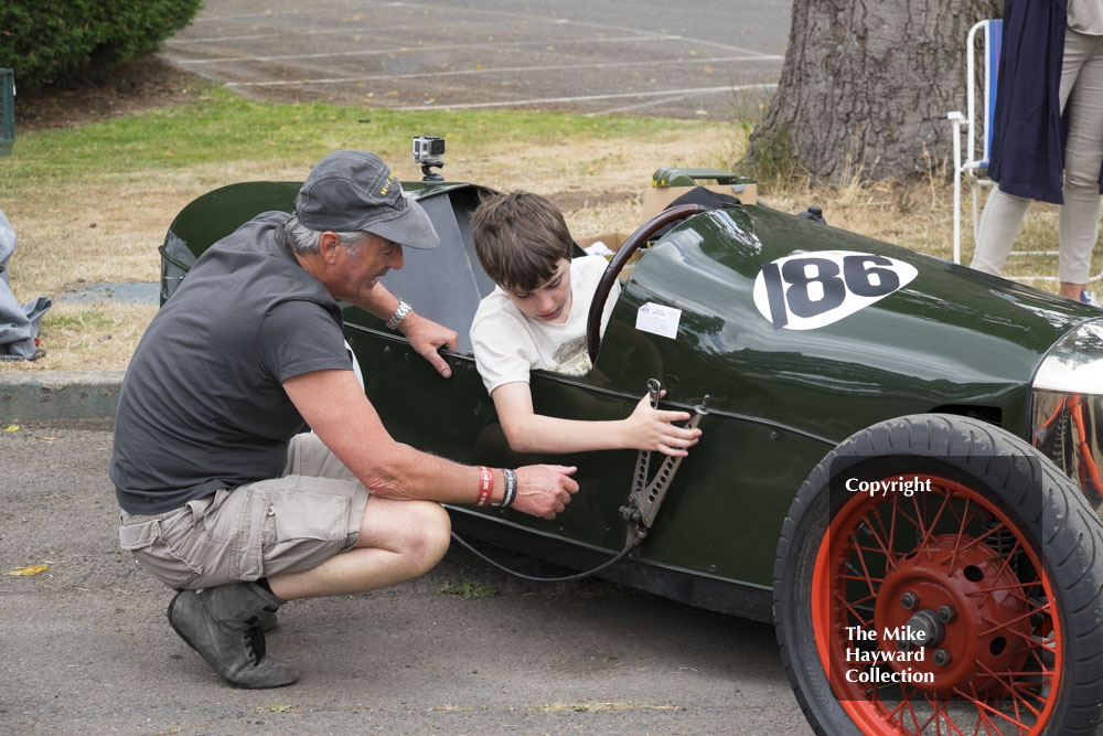 A driving lesson in a Morgan Super Aero, Chateau Impney Hill Climb 2015.
