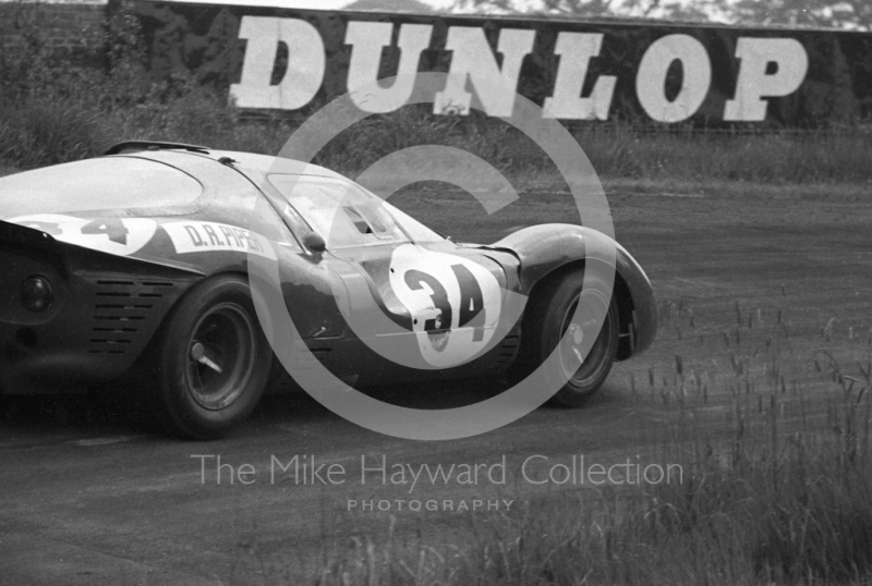 David Piper, Ferrari 412P, Oulton Park, Tourist Trophy 1968.
