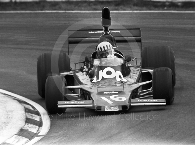 Tom Pryce, UOP Shadow DN5, Brands Hatch, Race of Champions 1975.
