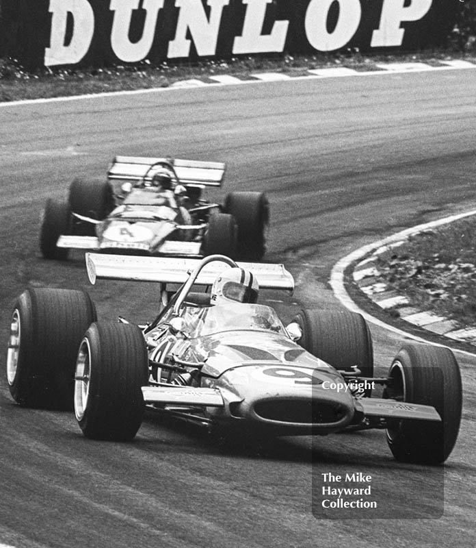 Denny Hulme, McLaren M14D/1 leads Clay Regazzoni, Ferrari 312B 003, British Grand Prix, Brands Hatch, 1970