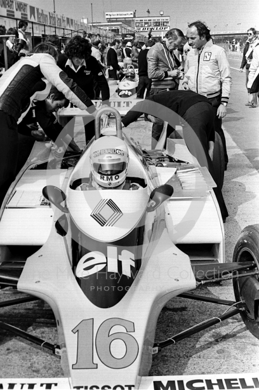 Rene Arnoux, Renault RS10, Silverstone, British Grand Prix 1979.
