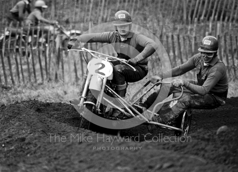 N Thompson, Wasp 650, ACU British Scramble Sidecar Drivers Championship, Hawkstone Park, 1969.