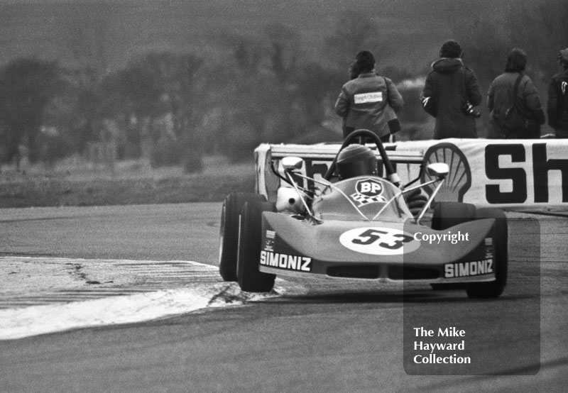 Ken Silverstone, Hawke DL15, 1975 BARC Super Visco F3 Championship, Thruxton.
