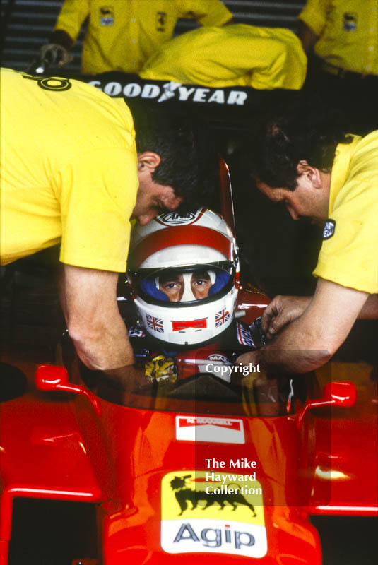 Nigel Mansell, Ferrari 640 V12, during practice for the British Grand Prix, Silverstone, 1989.
