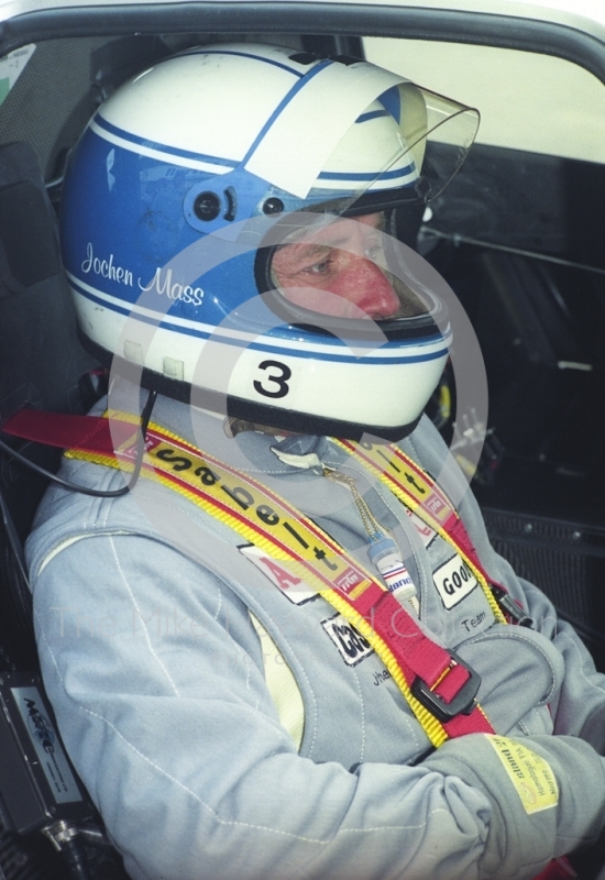 Jochen Mass, Mercedes-Benz C11, Shell BDRC Empire Trophy, Round 3 of the World Sports Prototype Championship, Silverstone, 1990.
