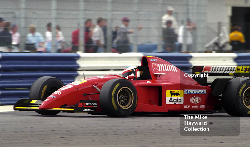 Jean Alesi, Ferrari 412T2, Silverstone, British Grand Prix 1995.
