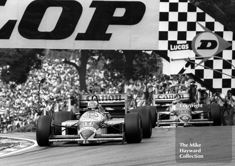 Nigel Mansell, Williams Honda FW11, and team mate Nelson Piquet, Brands Hatch, 1986 British Grand Prix.