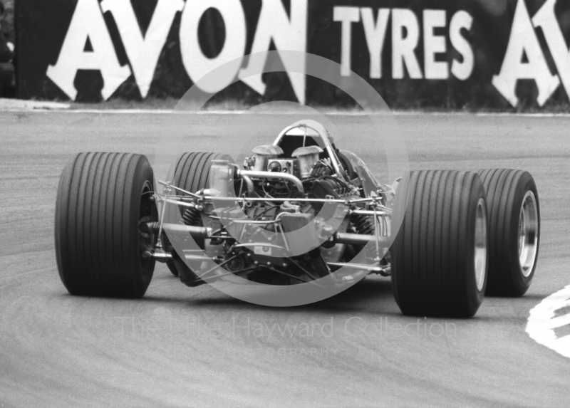 Jackie Stewart, Matra V8 MS10-02, at Druids Hairpin, British Grand Prix, Brands Hatch, 1968.
