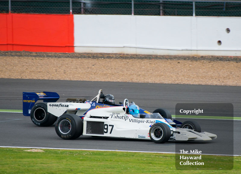 John Constable, Shadow DN8, Michel Baudin, Hesketh 30E, FIA Masters Historic Formula 1, 2016 Silverstone Classic.
