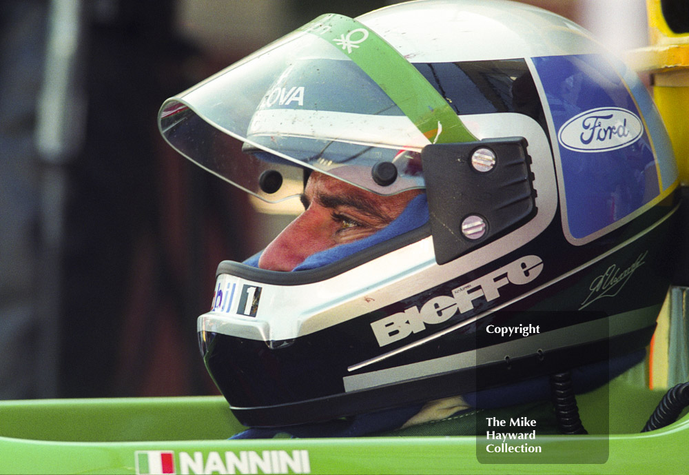 Alessandro Nannini in the pits, Benetton B190, Silverstone, British Grand Prix 1990.
